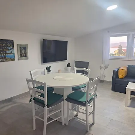 Alemka Διαμέρισμα *